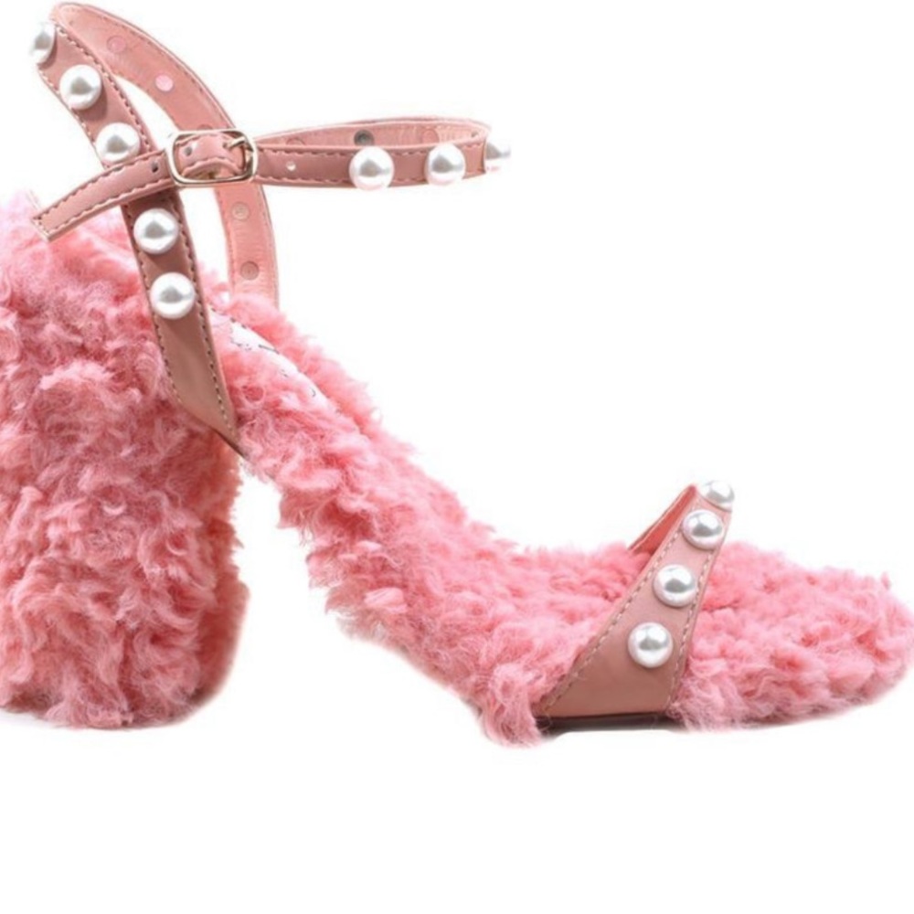 NW Dolls Kill Lemon Drop Pink faux fur sandals. Block Heel size 7